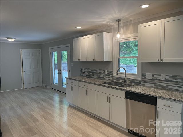 540 Carolyn Lane, Charlotte, NC 28213