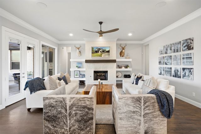 1125 Whisper Willows Drive, Fort Worth, TX 76052