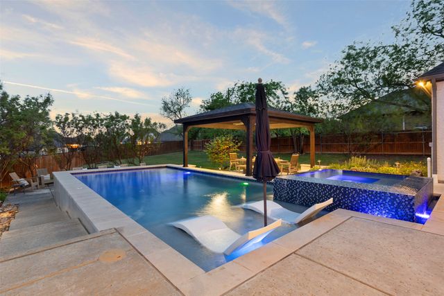 1125 Whisper Willows Drive, Fort Worth, TX 76052