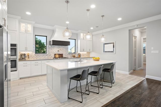 1125 Whisper Willows Drive, Fort Worth, TX 76052