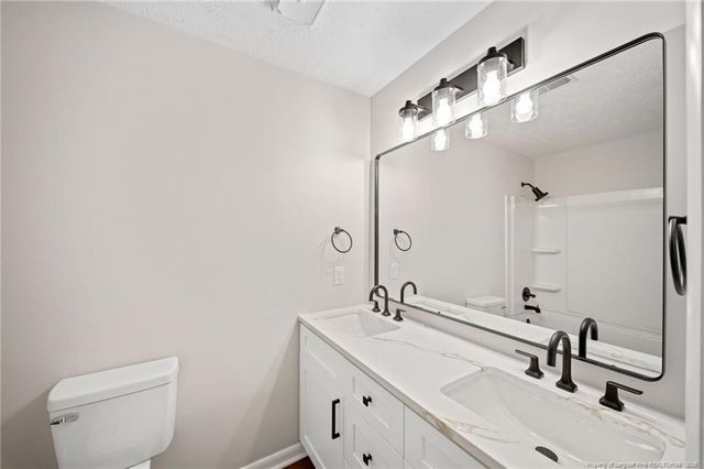 3538 Barron Way, Fayetteville, NC 28311