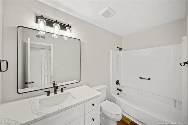 3538 Barron Way, Fayetteville, NC 28311