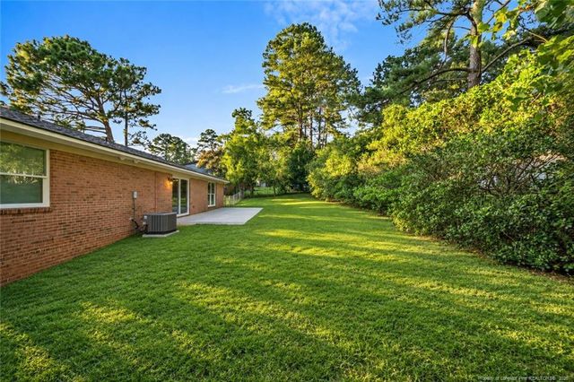 3538 Barron Way, Fayetteville, NC 28311
