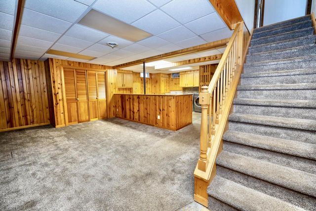 772 Brookwood CIRCLE, Hobart, WI 54155