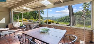 2100 Skycrest Dr 12, Walnut Creek, CA 94595