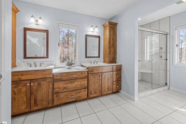 12 Yeoman Lane, Salem, SC 29676