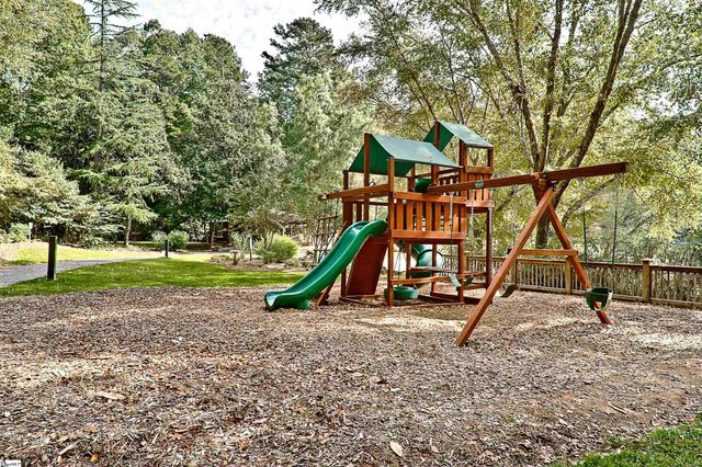 12 Yeoman Lane, Salem, SC 29676