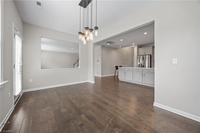 817 Blue Moon Court, Greensboro, NC 27455