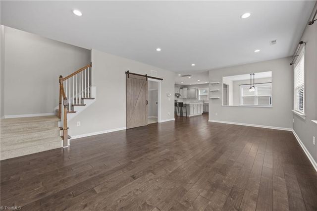 817 Blue Moon Court, Greensboro, NC 27455