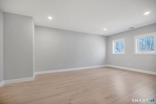 123 Scott Road, East Lyme, CT 06333