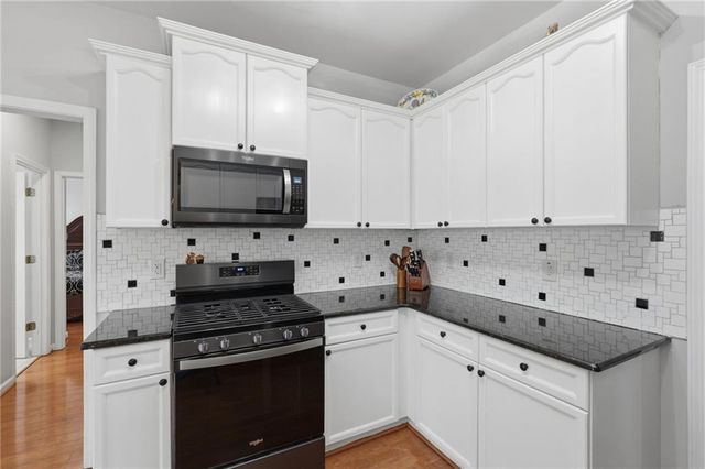 9655 Old Riverside Lane, Ball Ground, GA 30107