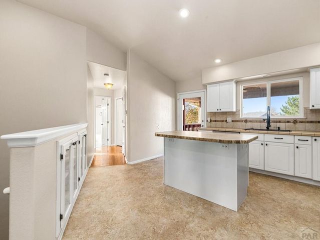 421 W Littler Dr, Pueblo West, CO 81007