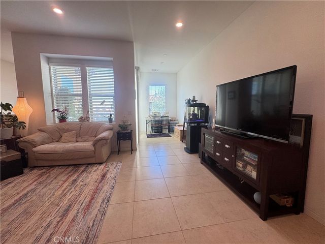 105 Plateau, Irvine, CA 92618