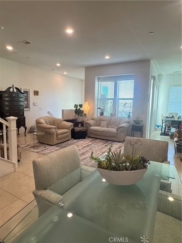 105 Plateau, Irvine, CA 92618