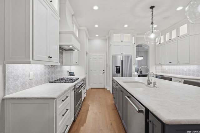 17919 Texas Emmy Ln, San Antonio, TX 78258