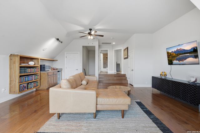 17919 Texas Emmy Ln, San Antonio, TX 78258