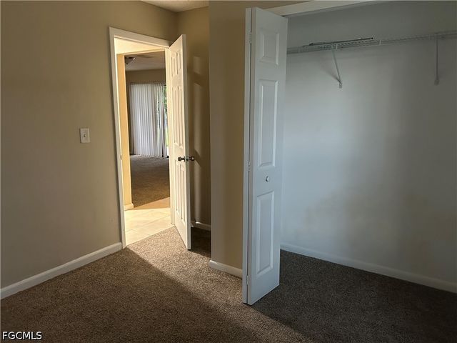 405 SW 43rd LN, Cape Coral, FL 33914