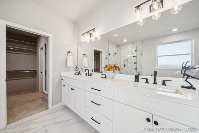 2078 E 138th Street S, Bixby, OK 74008