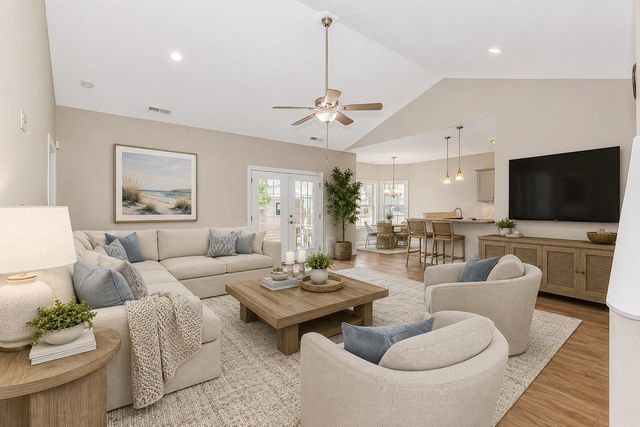 621 Garden Ave., Georgetown, SC 29440