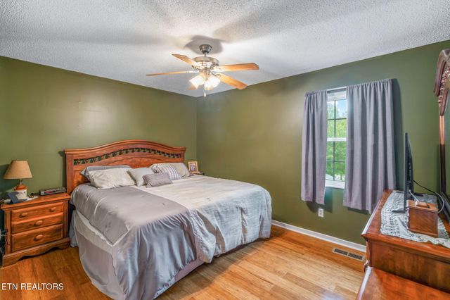 111 Tracy Lane, Oak Ridge, TN 37830