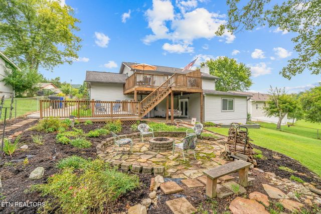 111 Tracy Lane, Oak Ridge, TN 37830