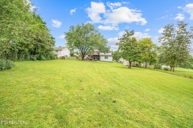 111 Tracy Lane, Oak Ridge, TN 37830