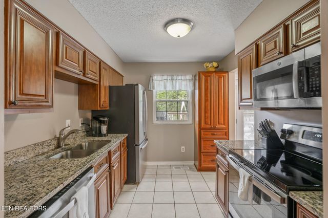 111 Tracy Lane, Oak Ridge, TN 37830