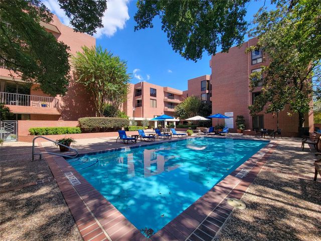 9333 Memorial Drive 414, Houston, TX 77024