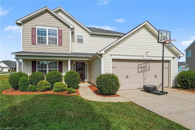 4338 Wyoming Court, Thomasville, NC 27360