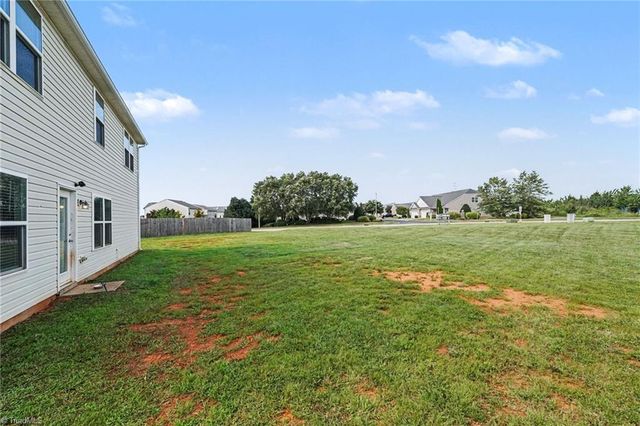 4338 Wyoming Court, Thomasville, NC 27360