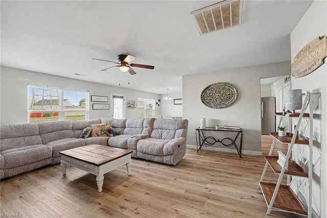 4338 Wyoming Court, Thomasville, NC 27360