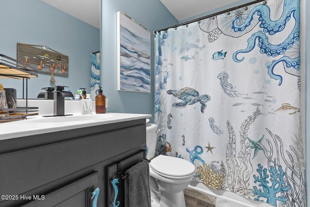 1264 Pickett Road, Jacksonville, NC 28540