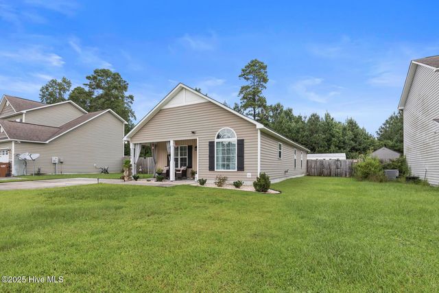 1264 Pickett Road, Jacksonville, NC 28540