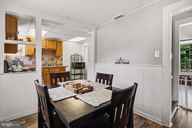 29 E MAIN ST, Railroad, PA 17355