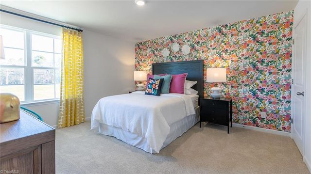131 Greenbrier Way, Stoneville, NC 27048