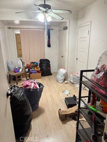 6208 Santa Fe, Huntington Park, CA 90255