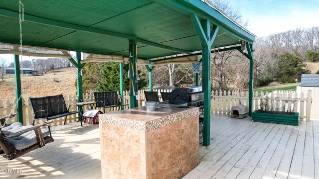 736 Susong Memorial Road, Greeneville, TN 37743