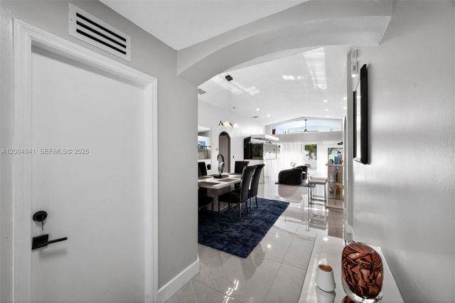 14471 SW 136th Pl, Miami, FL 33186