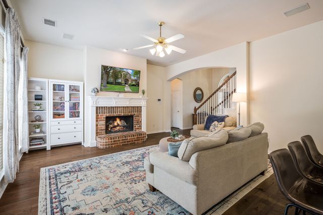 1714 Montura Lane, Frisco, TX 75033