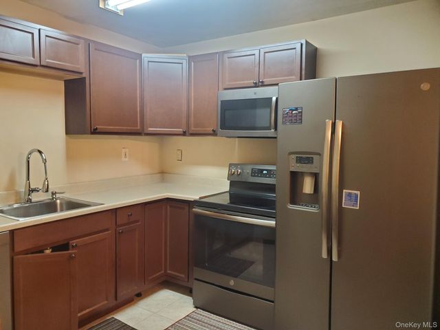 248 Concord Lane 248, Middletown, NY 10940