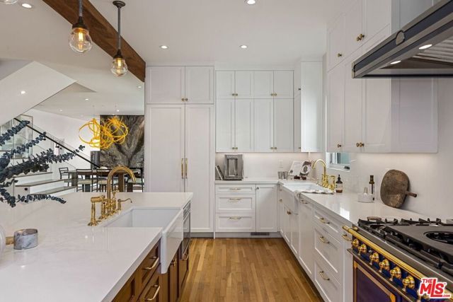 128 Roma Court, Marina Del Rey, CA 90292