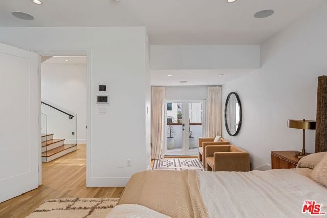 128 Roma Court, Marina Del Rey, CA 90292