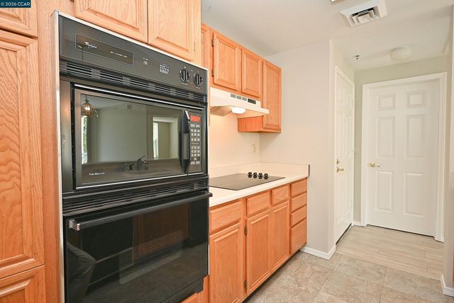 1840 Tice Creek Dr 2345, Walnut Creek, CA 94595