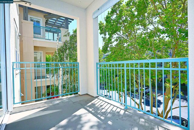 1840 Tice Creek Dr 2345, Walnut Creek, CA 94595