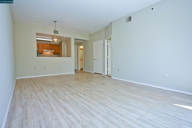 1840 Tice Creek Dr 2345, Walnut Creek, CA 94595