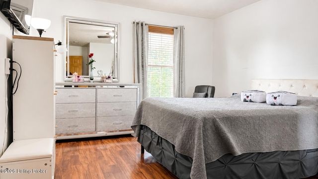 10308 Arbor Oak Dr, Louisville, KY 40229