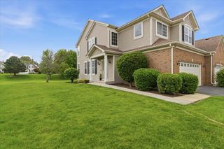 70 Regent Drive, Gilberts, IL 60136