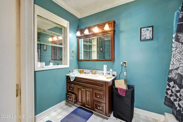 816 Dearborn Ave, Louisville, KY 40211