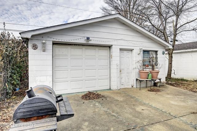 816 Dearborn Ave, Louisville, KY 40211