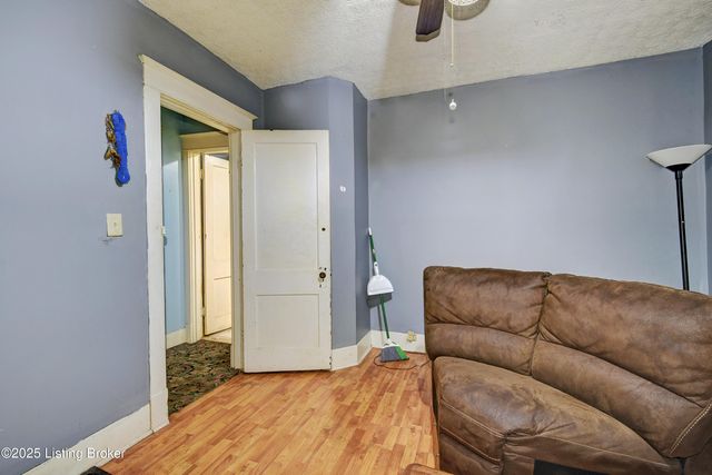 816 Dearborn Ave, Louisville, KY 40211